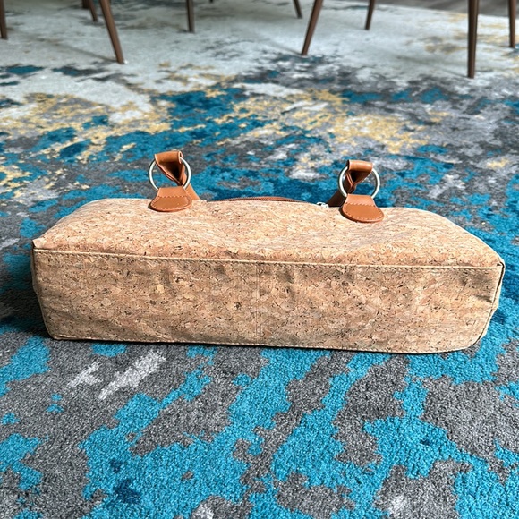 Chris's Stuff Wine Clutch Bag - Picture 4 of 5